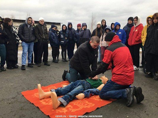 На   Спасательной  станции прошли совместные учения спасателей, водолазов  и волонтеров