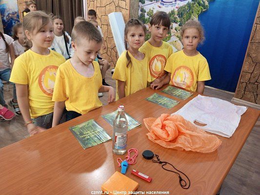 «Форум детской безопасности» прошел  в «Уральских огоньках» 