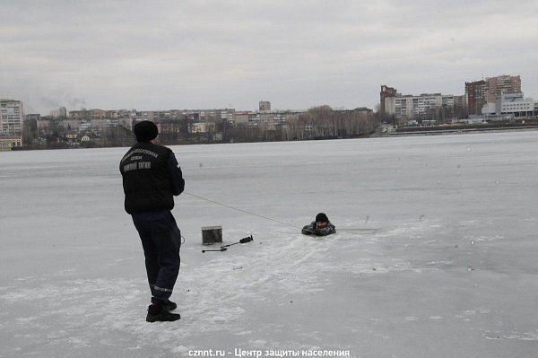 На   Спасательной  станции прошли совместные учения спасателей, водолазов  и волонтеров