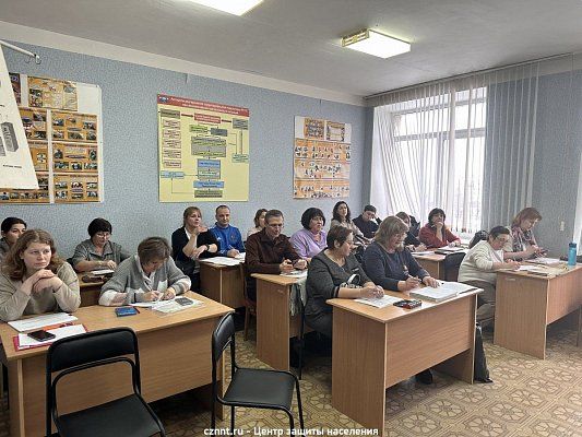 Совещание с уполномоченными по решению задач в области  ГО и ЧС в  образовательных  организациях   Дзержинского района