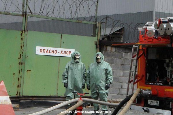 В АО НПК «Уралвагонзавод» прошли тактико-специальные учения по ликвидации аварии с выбросом хлора (фоторепортаж)