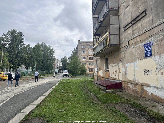 Профилактический совместный рейд в Дзержинском районе по местам проживания семей, оказавшихся в трудной жизненной ситуации