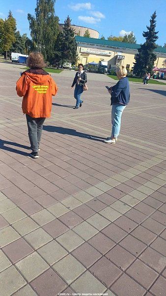 Профилактический рейд на площади у КДК «Современник»